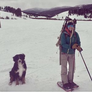 Meet your Posher, Devin